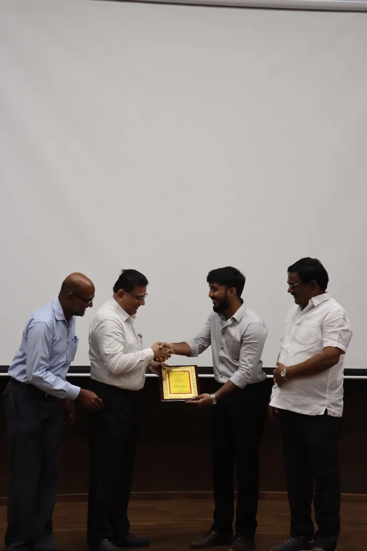 Siram receiving a plaque